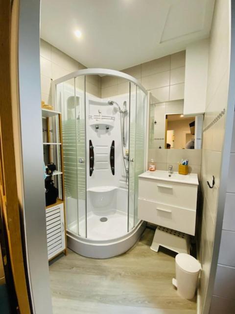Tres Bel Appartement Cauterets Centre 6 Places Exterior foto